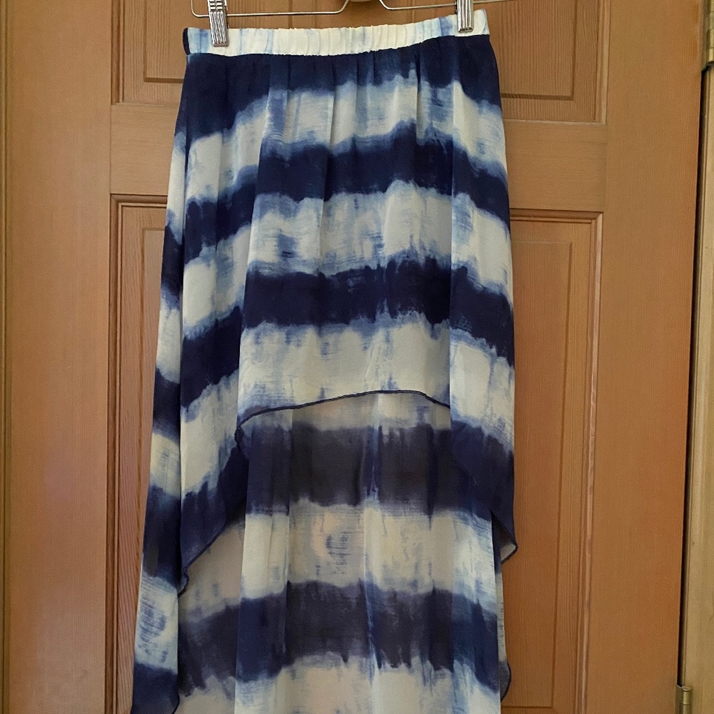 Blue & white high/low skirt
